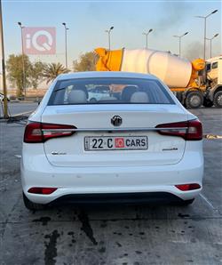 ام جي 5